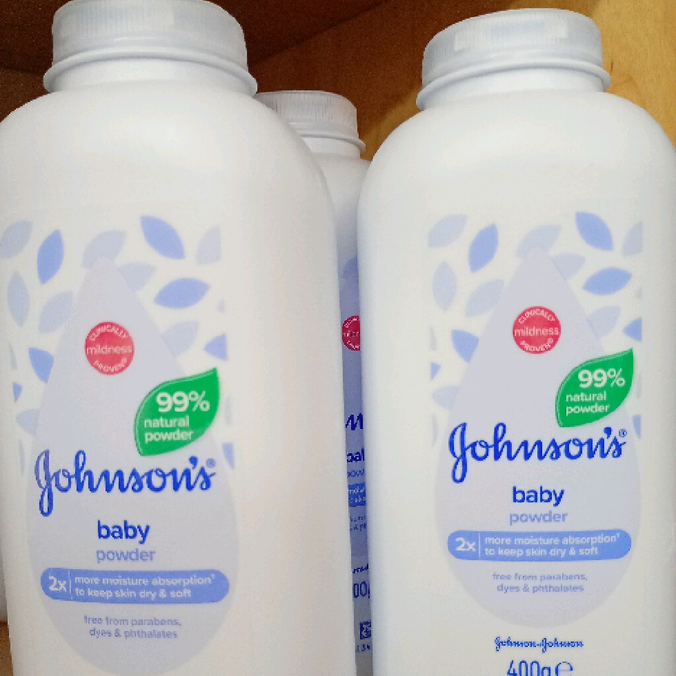 Johnson's Baby Powder 400gm