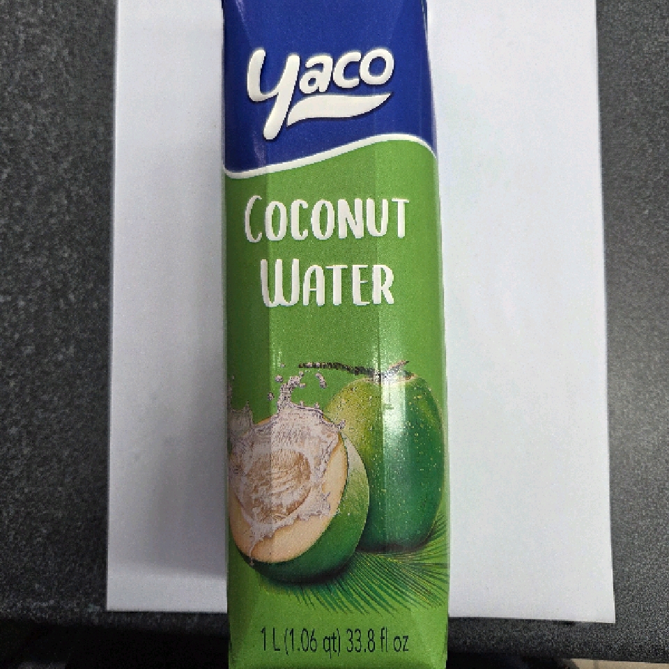 Yaco Coconut water 1L