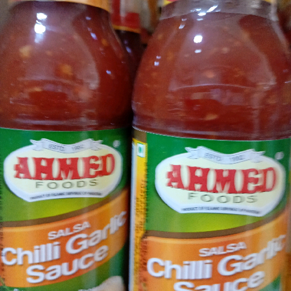 Ahmed Chilli Garlic Sauce 300gm